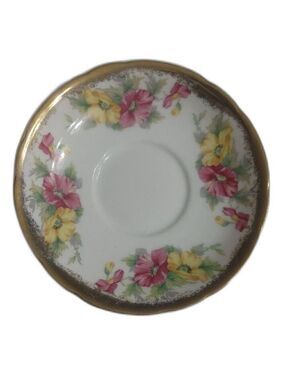 Saji Saucer Golden Dual Flower Gold Rim Fancy China 5.75” Made in Japan